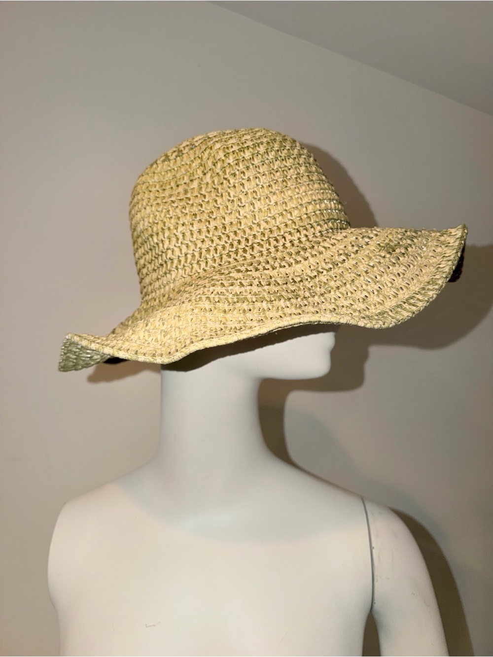 Straw Wide-Brim Sun Hat - Light Natural